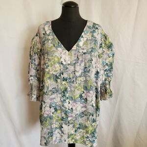 Jones NY    Floral V-Neck Women's Top